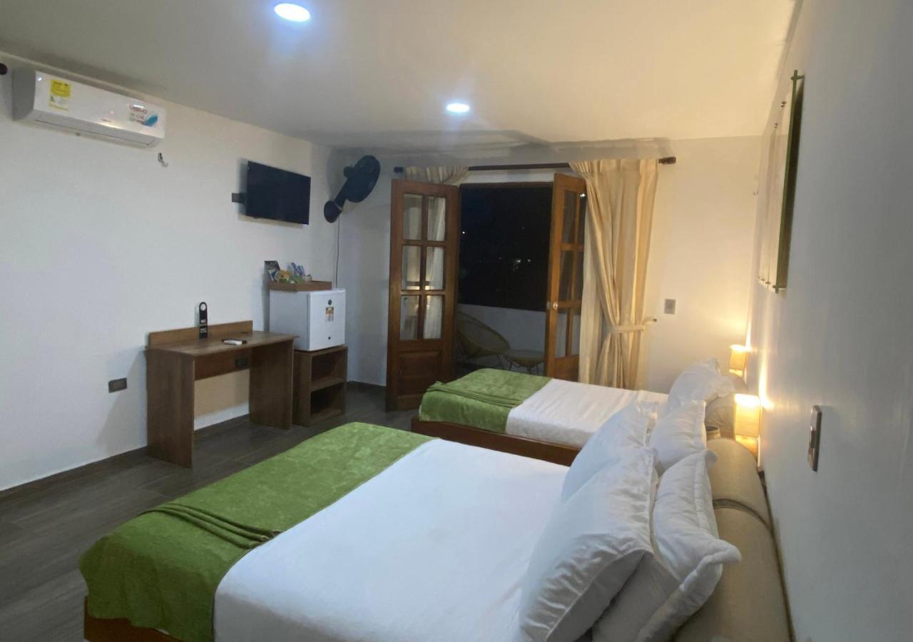 Hotel On The Rock Minca Εξωτερικό φωτογραφία
