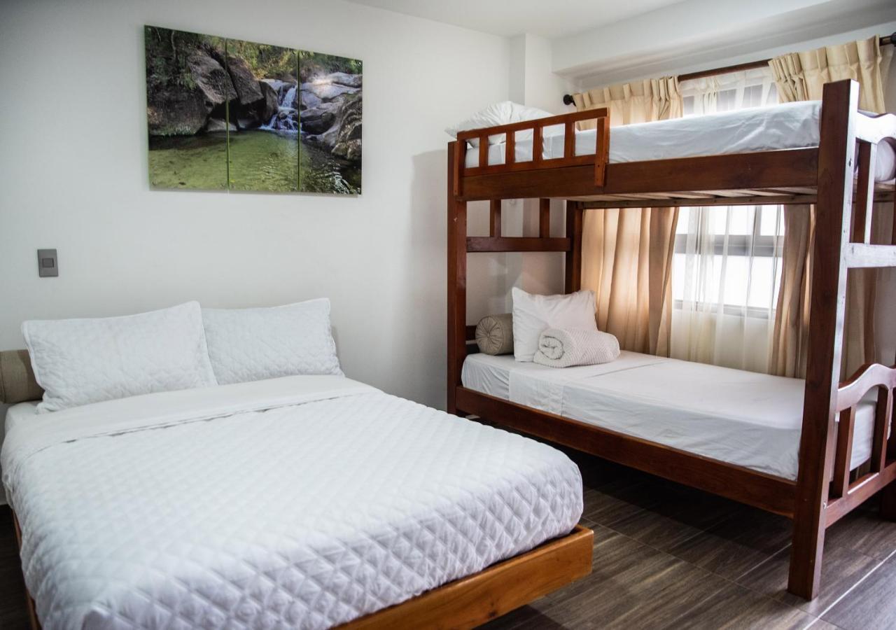 Hotel On The Rock Minca Εξωτερικό φωτογραφία