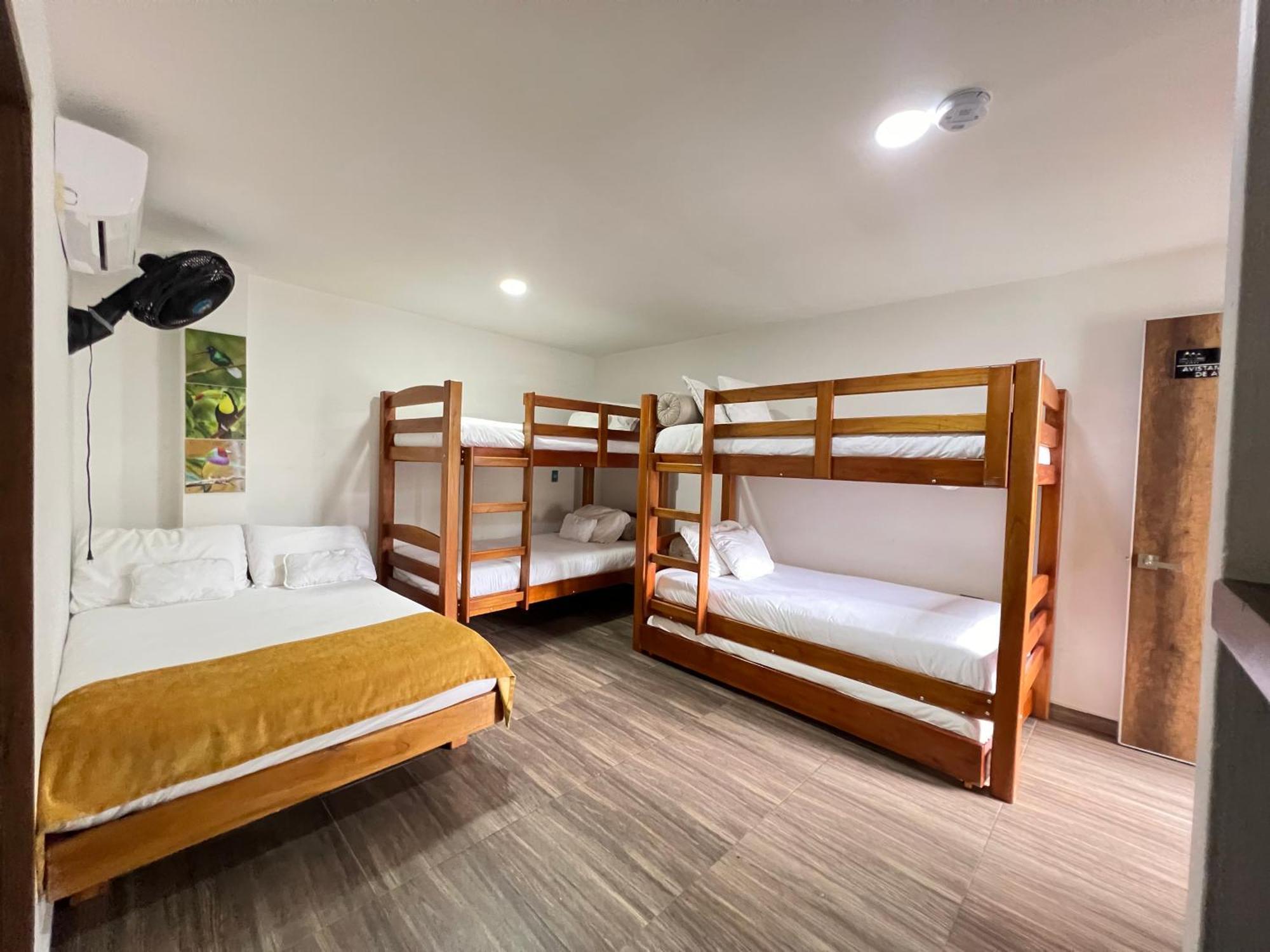 Hotel On The Rock Minca Εξωτερικό φωτογραφία